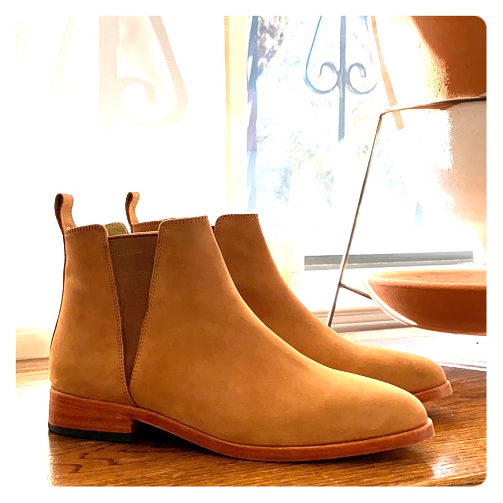 Nisolo Tan Ankle Boots